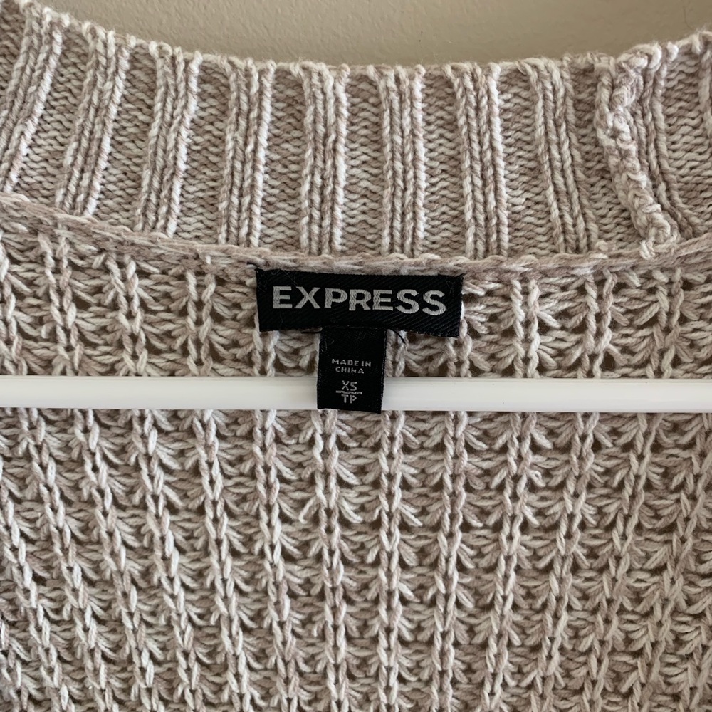 Cardigan - Picture 2 of 4